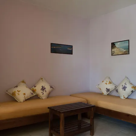 Sofia's House * Βουρβουρού