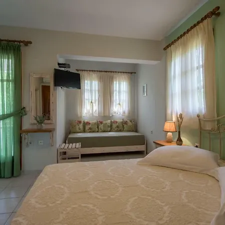 Sofia's House Apartment Vourvourou